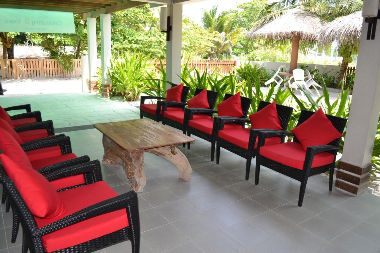 Отель Tme Retreats Dhigurah Дигура Экстерьер фото