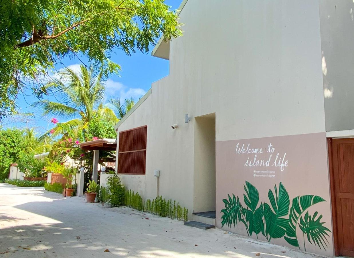Отель Tme Retreats Dhigurah Дигура Экстерьер фото