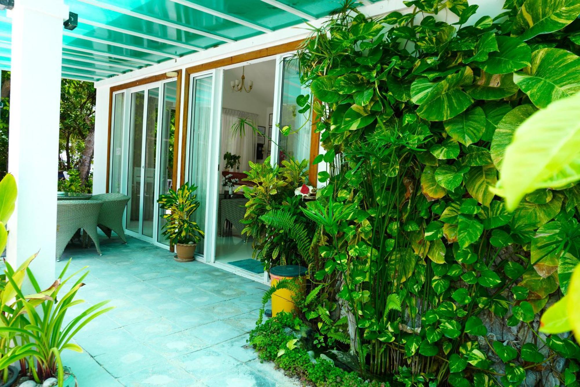 Отель Tme Retreats Dhigurah Дигура Экстерьер фото